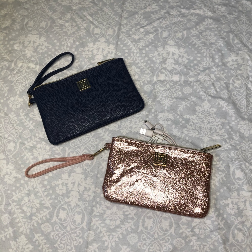 Charging wallets!